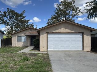 1577 Bullard Ave, Clovis, CA 93611