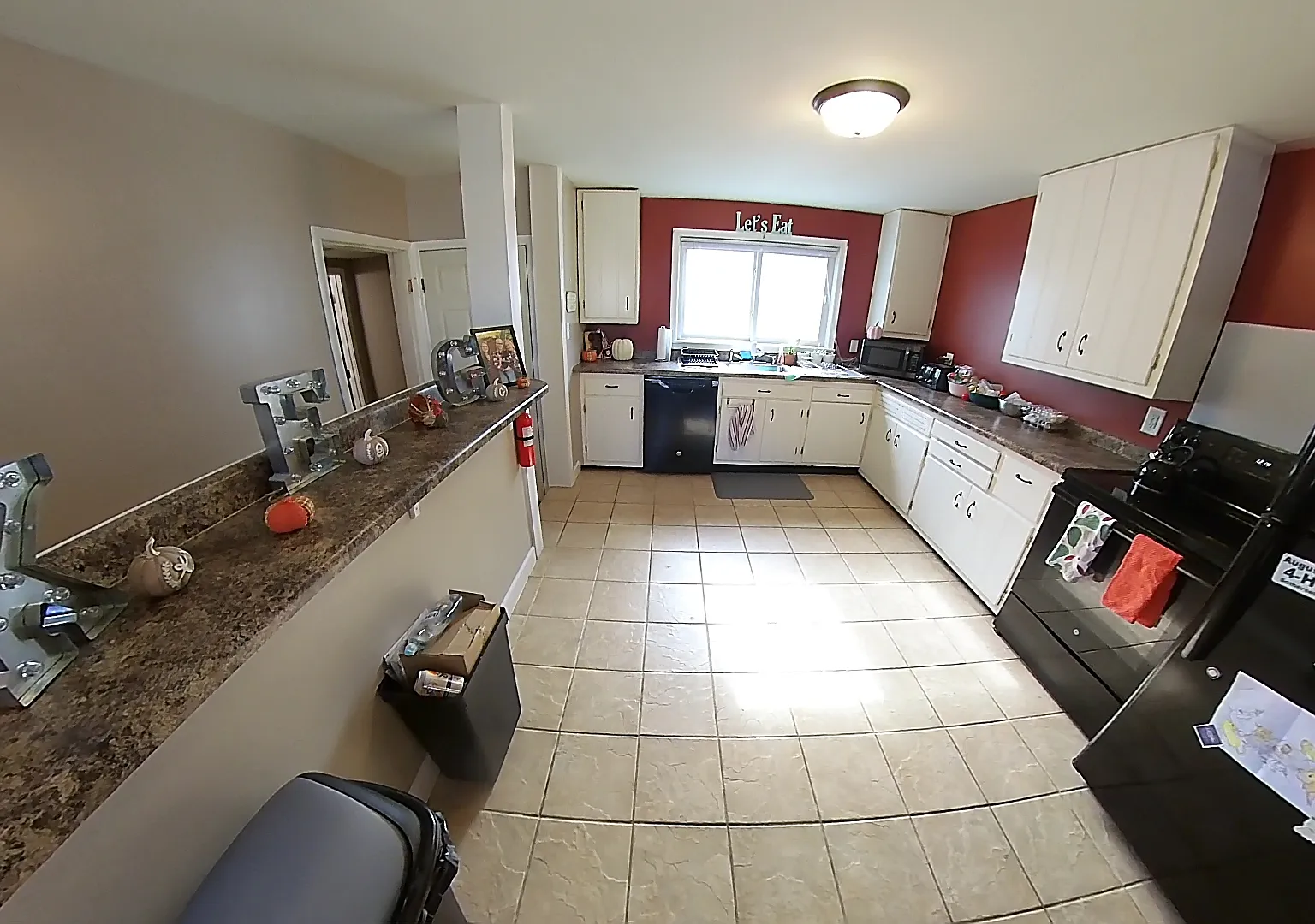 3 bed, $2,550 — Photo 4