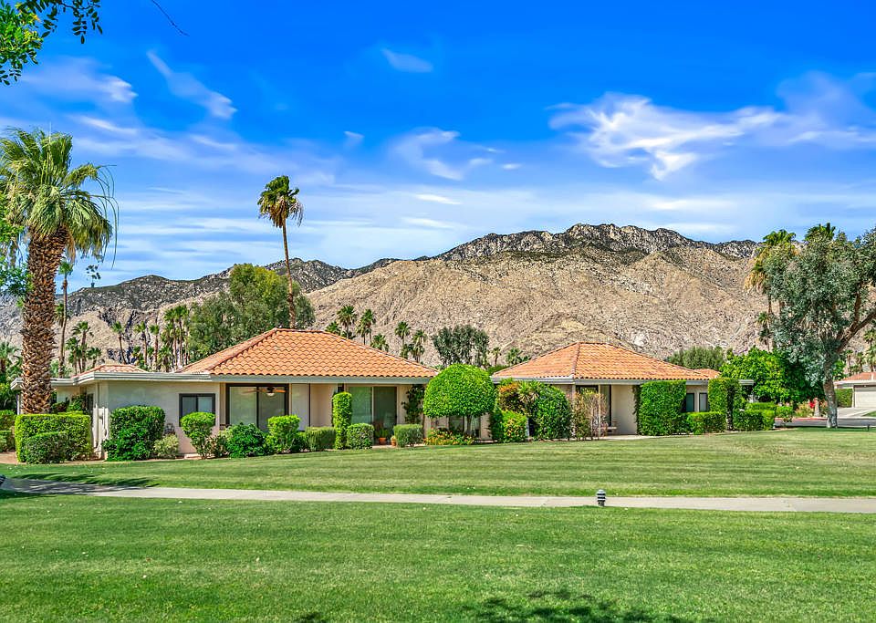 1st image of 657 N Palomar Cir