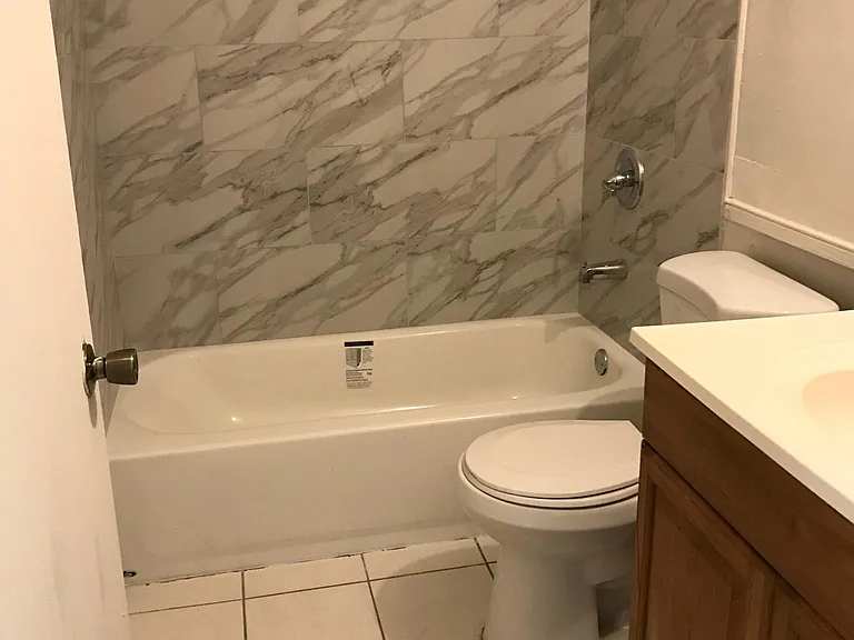 111 Sharon Ave — Photo 5