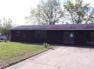 1215 E 150 S, Knox, IN 46534