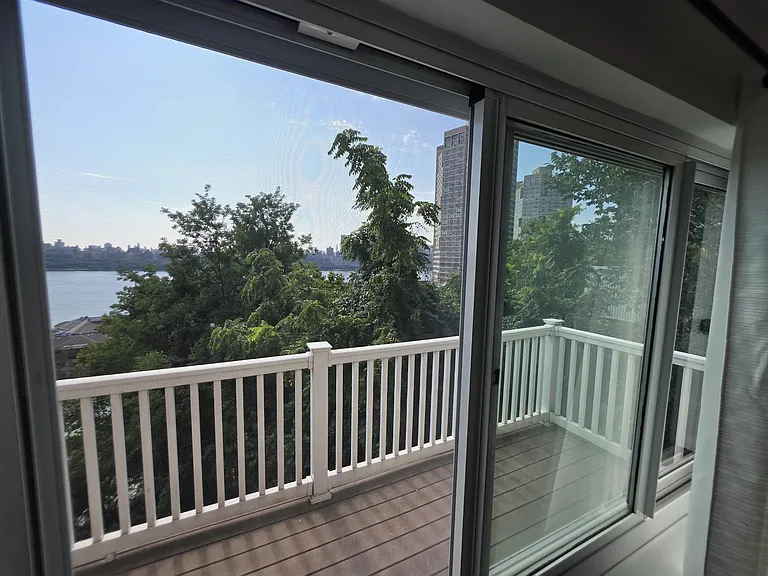 7430 Boulevard East #4A — Photo 27