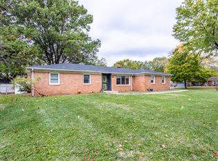 636 Chapel Hill Rd, Indianapolis, IN 46214