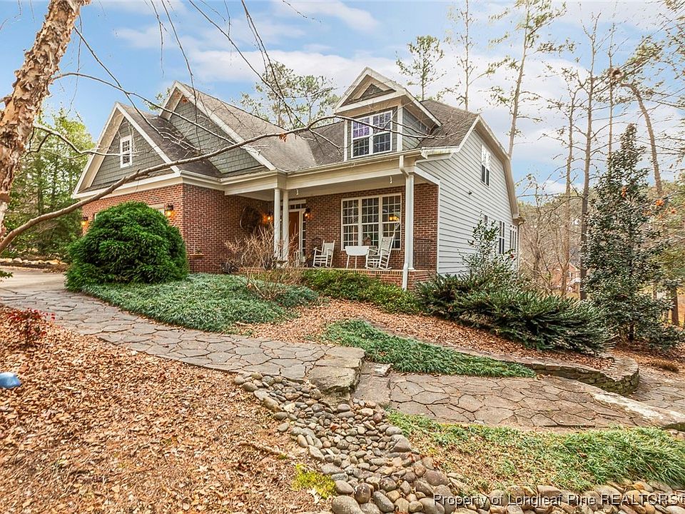 1st image of 708 Essex Ct