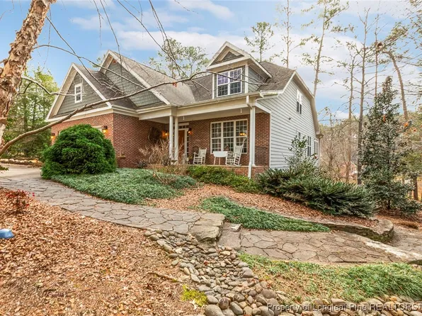 708 Essex Ct, Sanford, NC 27332