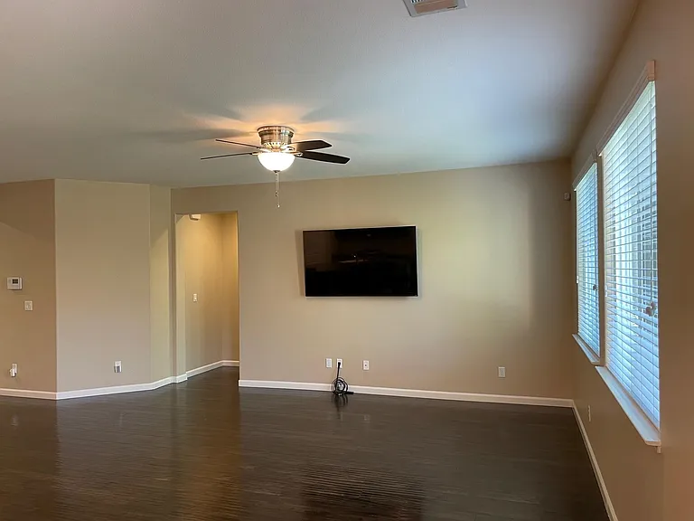 4067 Chessa Ln — Photo 13