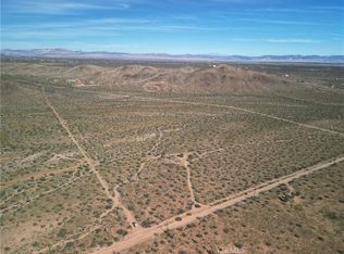 34 La Brisa Dr, Joshua Tree, CA 92252