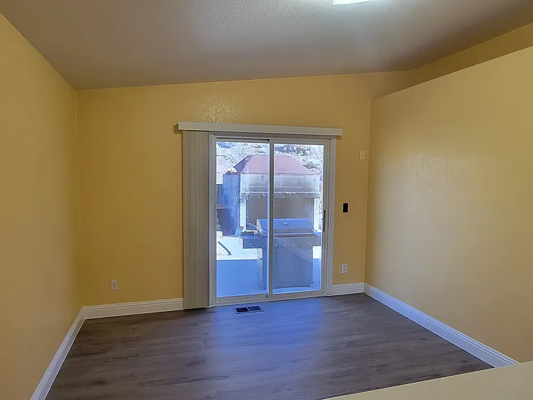 5797 Apricot Ct — Photo 3