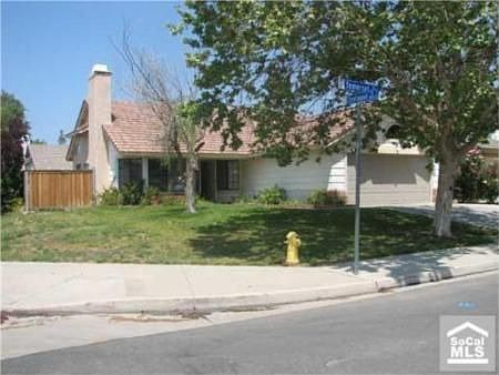 1st image of 32505 Somerset Dr