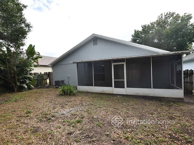 537 Beth Ann St — Photo 13