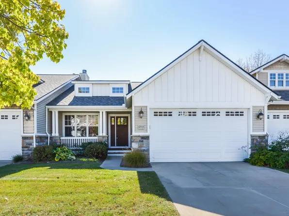 7253 Eaton Ct Unit 11, Dexter, MI 48130