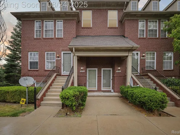 23424 Grayson Dr, Southfield, MI 48075
