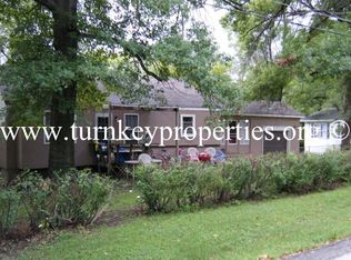 6744 Scenic Dr, Kansas City, MO 64133