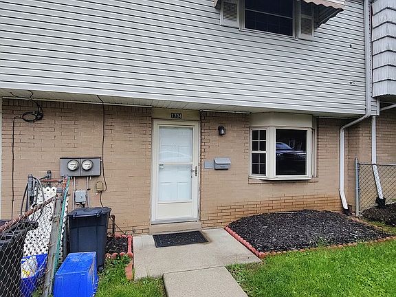 2nd image of 1704 Anna Ave