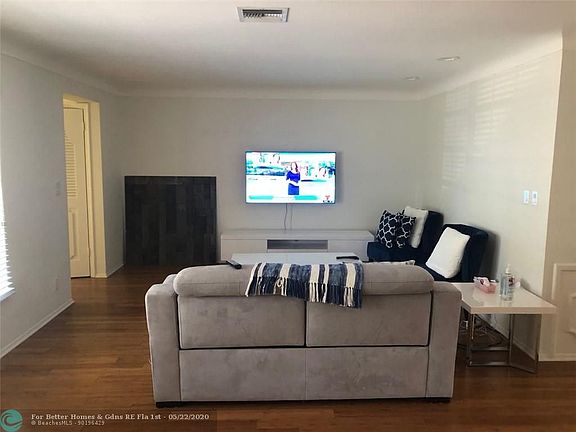 3rd image of 4830 NE 25th Ave #4830