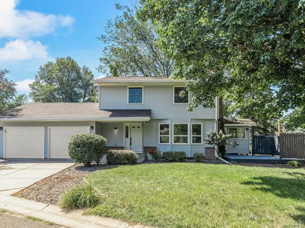 683 Fir St, Saint Paul, MN 55119