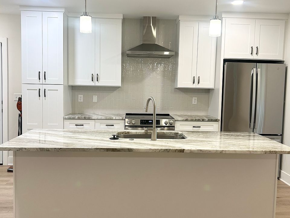 1st image of 57 Monroe Ave #2