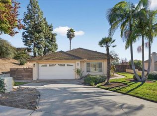 135 Neptune Pl, Escondido, CA 92026