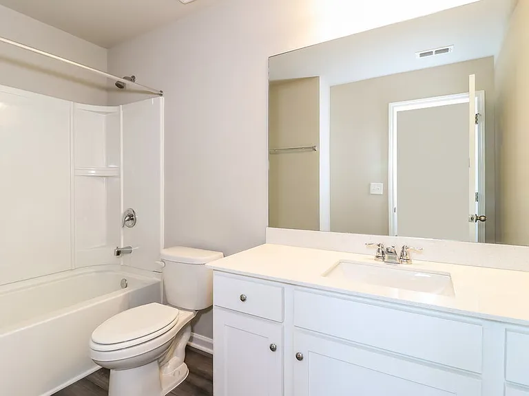 515 Knightsbridge Ln — Photo 12