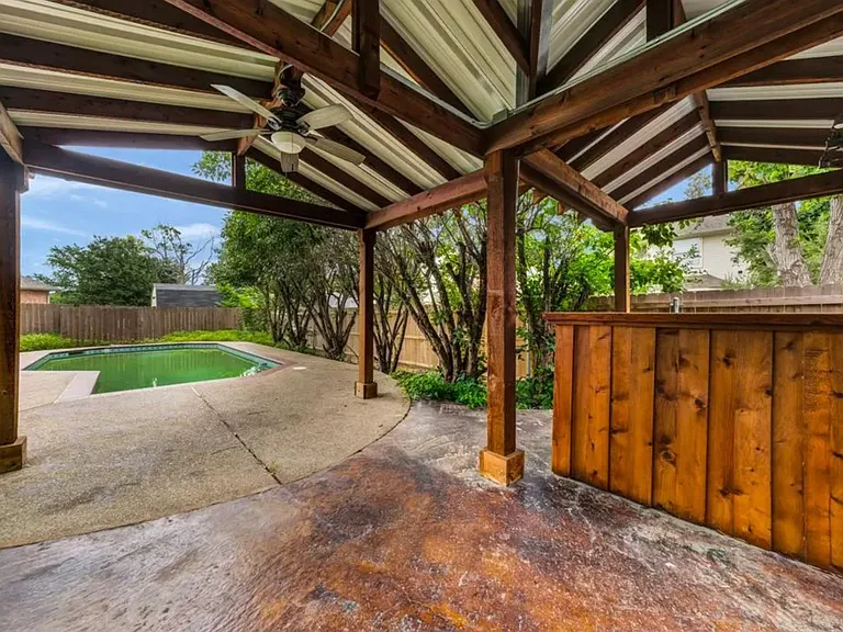 5208 Glen Springs Trl — Photo 45
