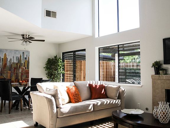 5th image of 25919 Palomita Dr