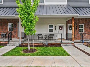 1913 S 7th St, Omaha, NE 68108