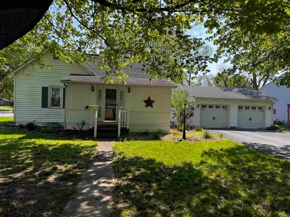 1515 Jackson St, Washington, IN 47501