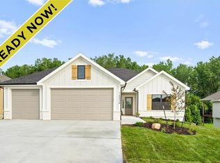 14534 Aurora Ln, Basehor, KS 66007