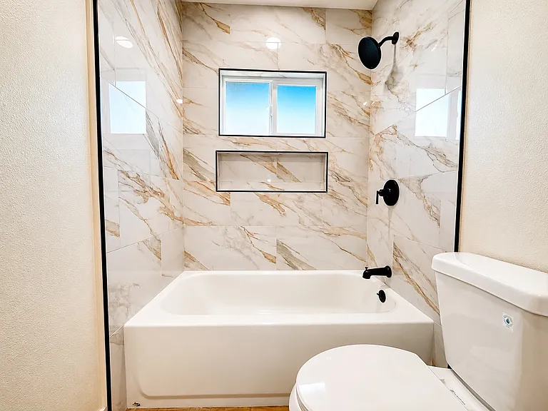 8806 Chantry Ave — Photo 11