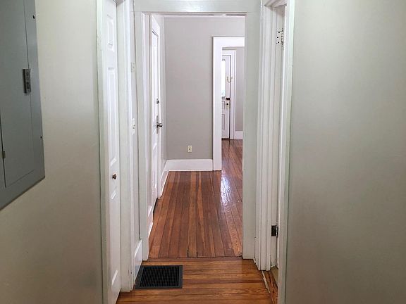 5th image of 316 Tremont St APT 3