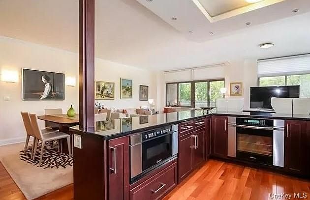 1st image of 35 N Chatsworth Ave