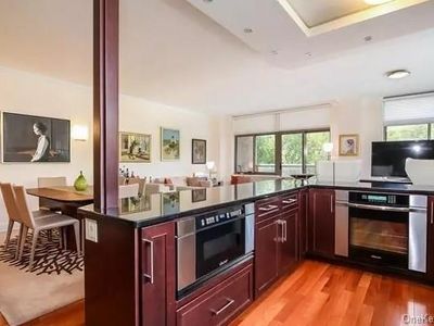 35 N Chatsworth Ave, Larchmont, NY, 10538