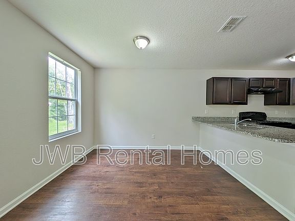 5th image of 6543 Zora St
