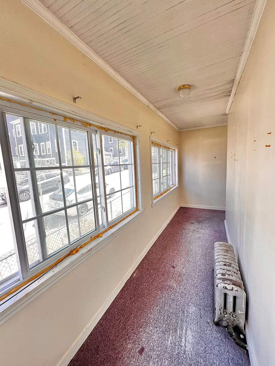 Building Photo - 16 Braemore Rd