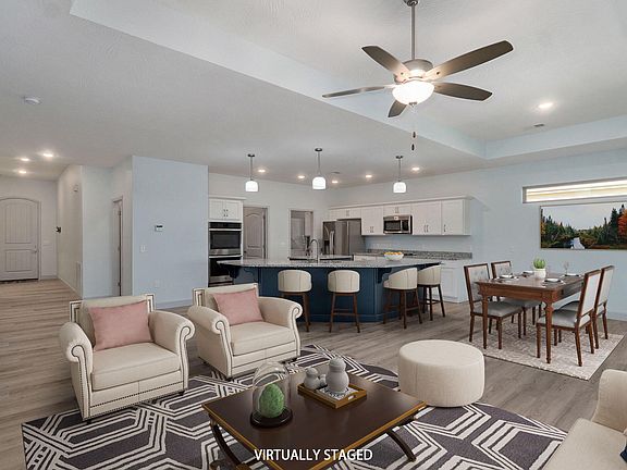2nd image of 262 Siena Boulevard