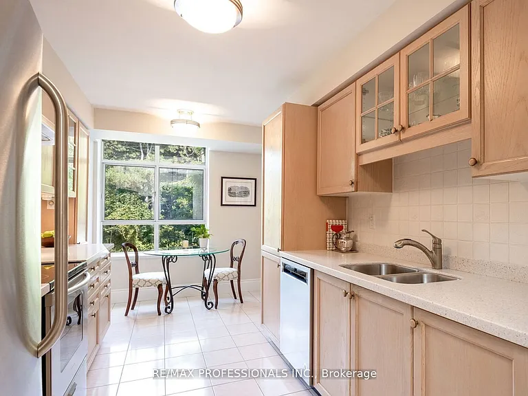 75 York Mills Rd #303 — Photo 17