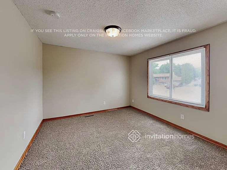 6701 Bryant Ave N — Photo 16