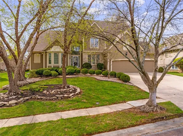 9201 W 145th St, Overland Park, KS 66221