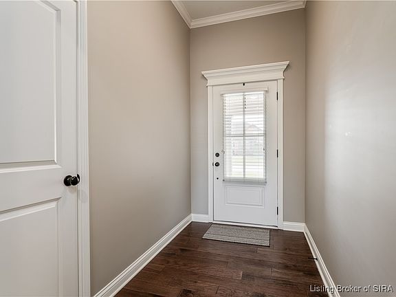 5th image of 1865 Hazeltine Way