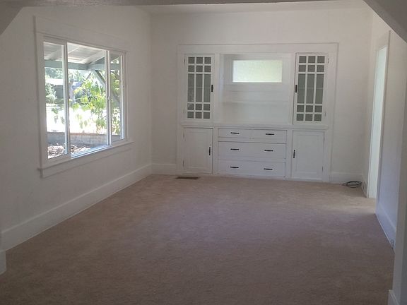 3rd image of 1773 Walworth Ave
