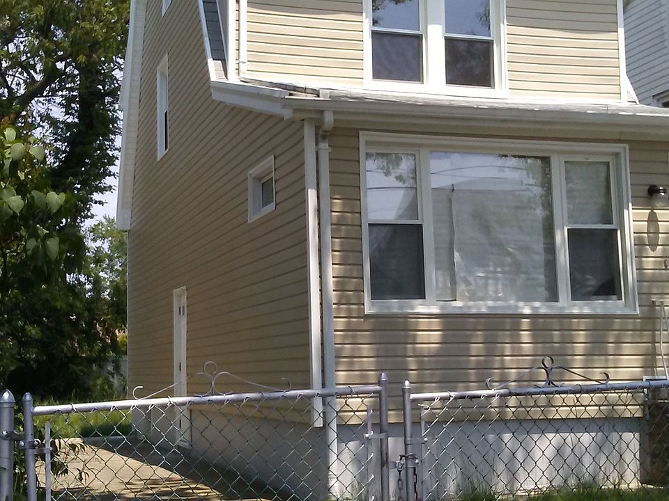 1st image of 21907 130th Dr