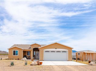 2948 Pinal Rd, Golden Valley, AZ 86413