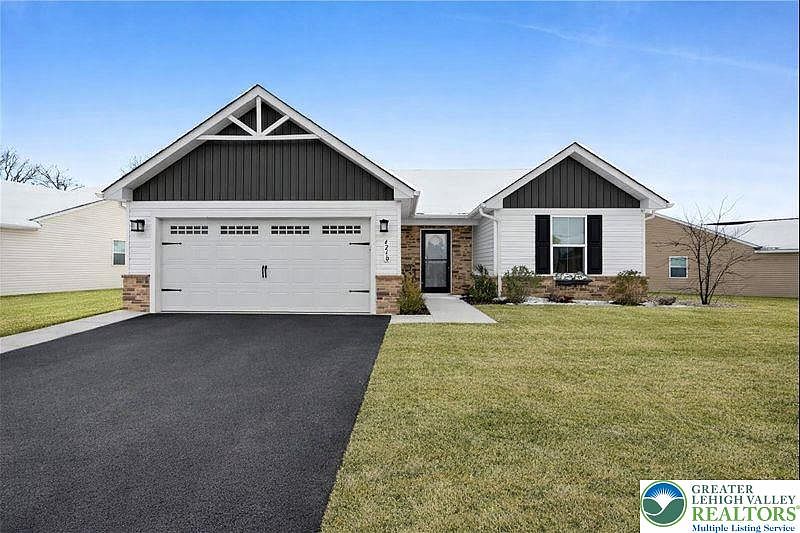 1st image of 4210 Mimosa Ln