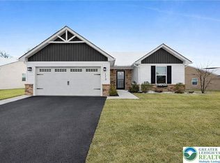 4210 Mimosa Ln, Whitehall, PA 18052