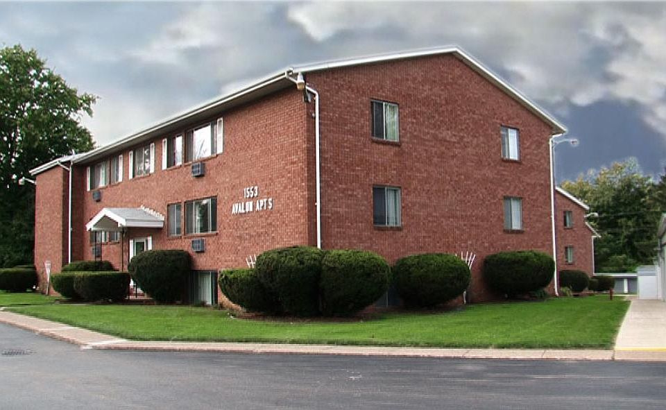 Located in Webster, NY and just minutes from downtown Rochester, your private one or two bedroom apartment comes with plenty of parking in a safe, suburban environment.