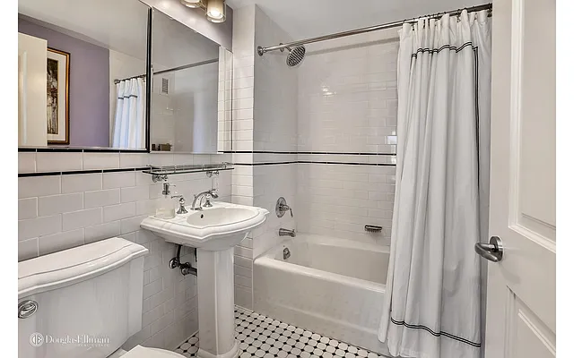 Sold by Douglas Elliman | media 8