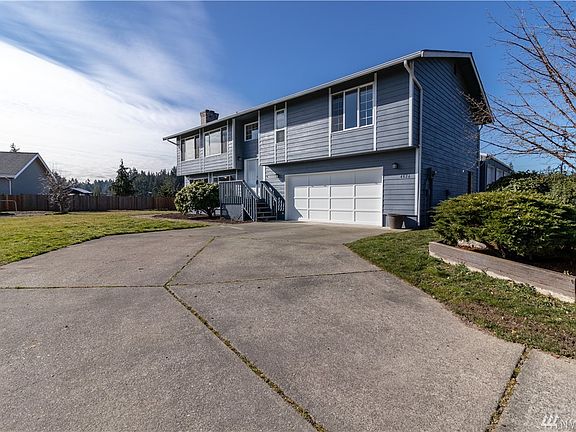 2nd image of 4826 54th Street Ct E