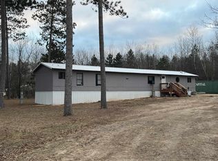 N1620 Amherst Rd, Lyndon Station, WI 53944