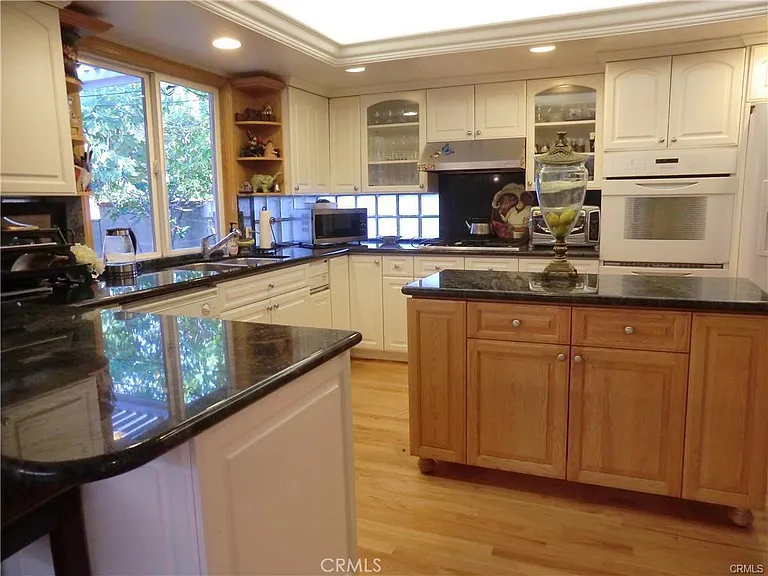 834 Delaware Rd — Photo 7