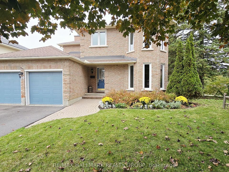 1st image of 40 Huntsman Cres